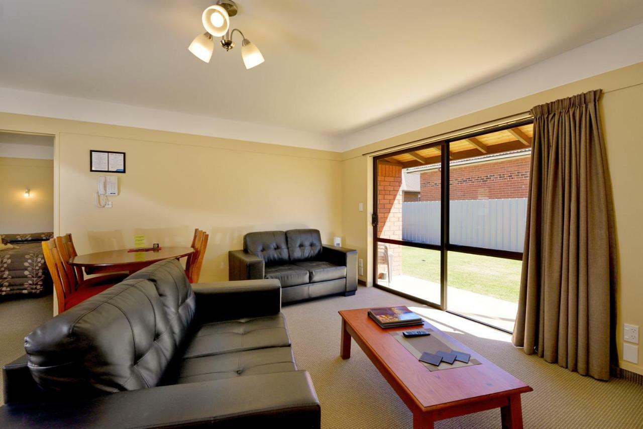 Mosgiel Regency Motel Exteriör bild